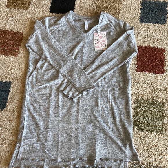 Latched mama sweater tunic (XS/S) NWT - Picture 1 of 1